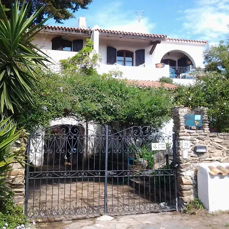 Piera Montecucco Bed and Breakfast *