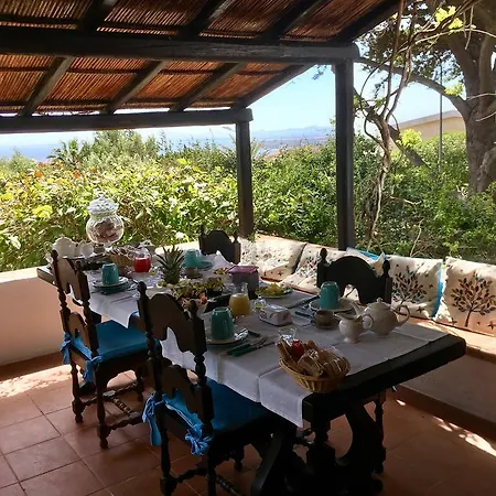 Piera Montecucco Stintino