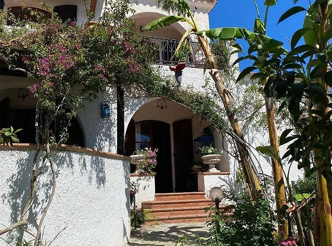 Piera Montecucco Oda ve Kahvaltı Stintino