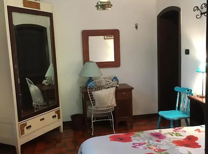 Piera Montecucco Oda ve Kahvaltı *